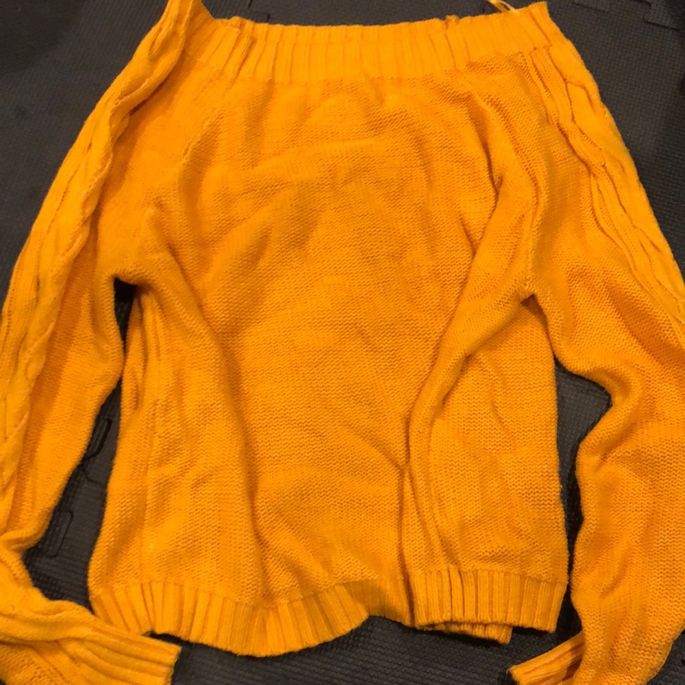 Dark yellow sweater